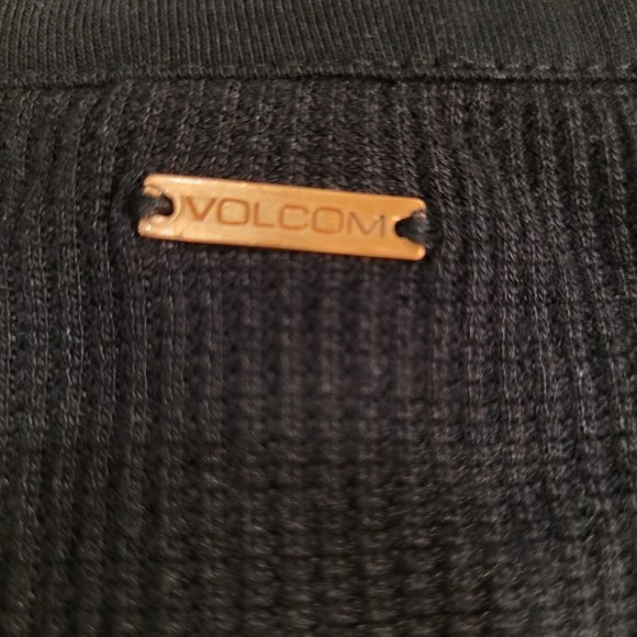 Volcom longsleeve shirt - Picture 4 of 4